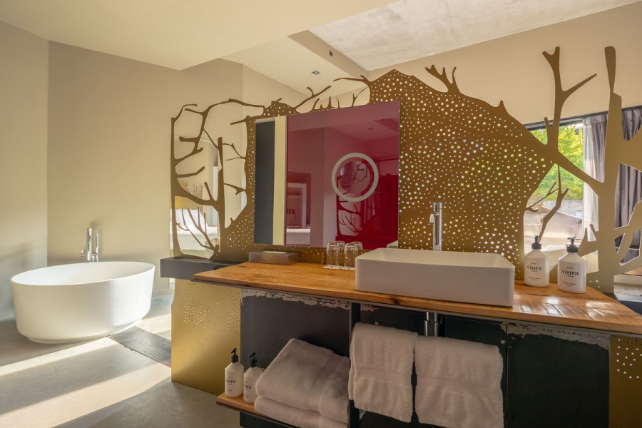 Suite with terrace - Hotel Viura - La Rioja